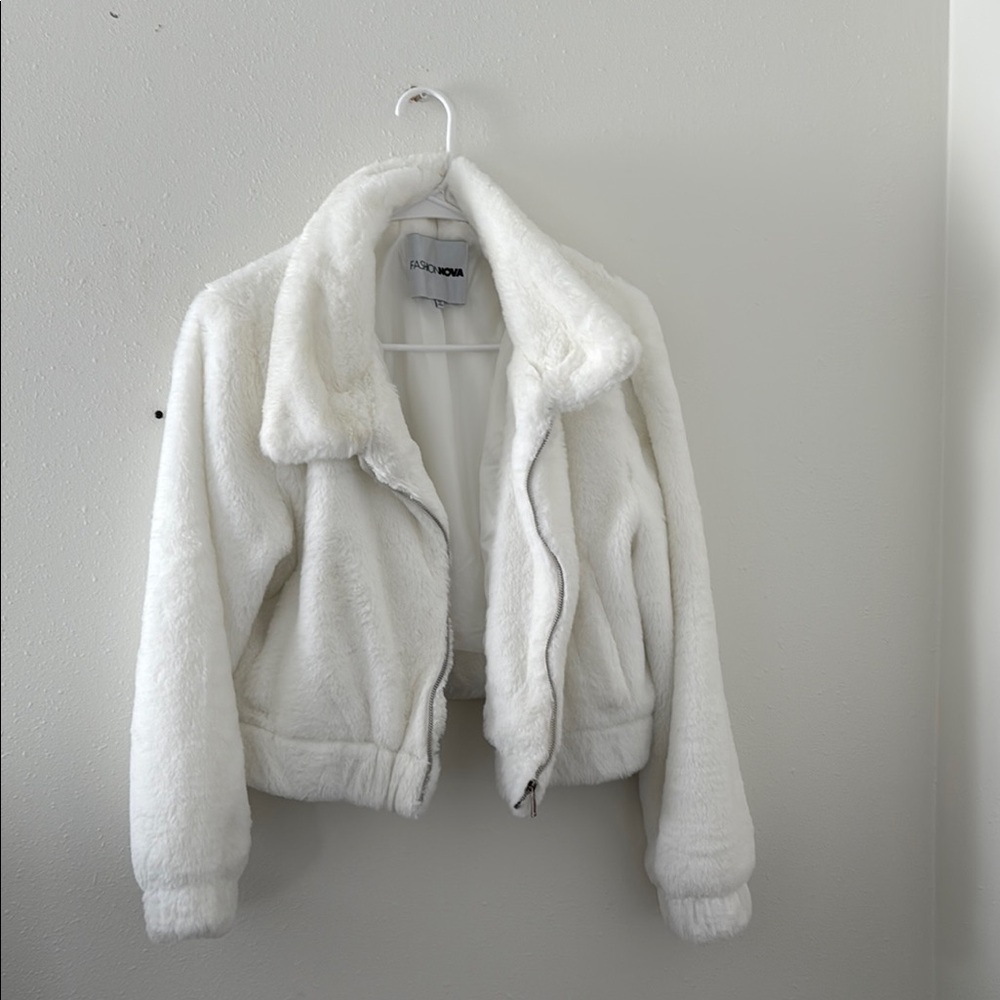 Fashion Nova White Teddy Jacket Cozy Sherpa Style